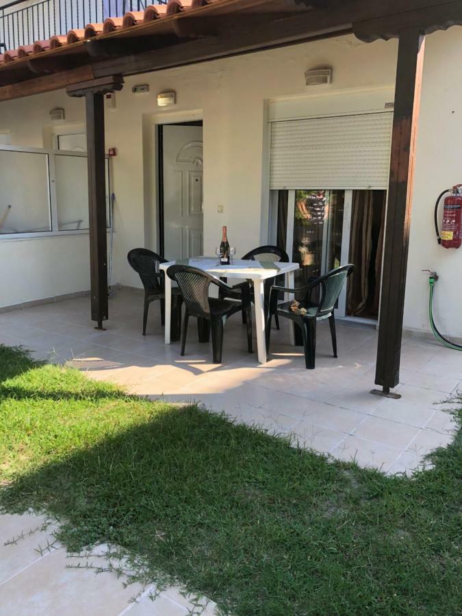 Apartments Gregory & George Chaniotis Extérieur photo